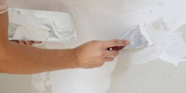 Guía Completa para Aplicar Masilla en una Pared como un Profesional
